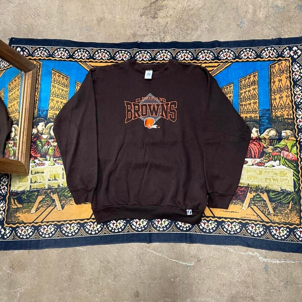 Vintage Cleveland browns Logo 7 crewneck sweatshirt Size XL NFL sportswear 90s